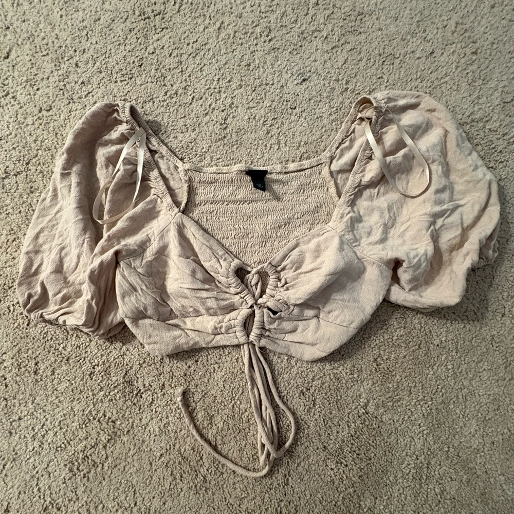 Chic Beige Women's Blouse with Puff Sleeves